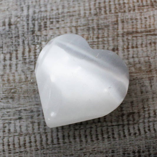 SelW-09 - Selenite Heart - 5-6 cm