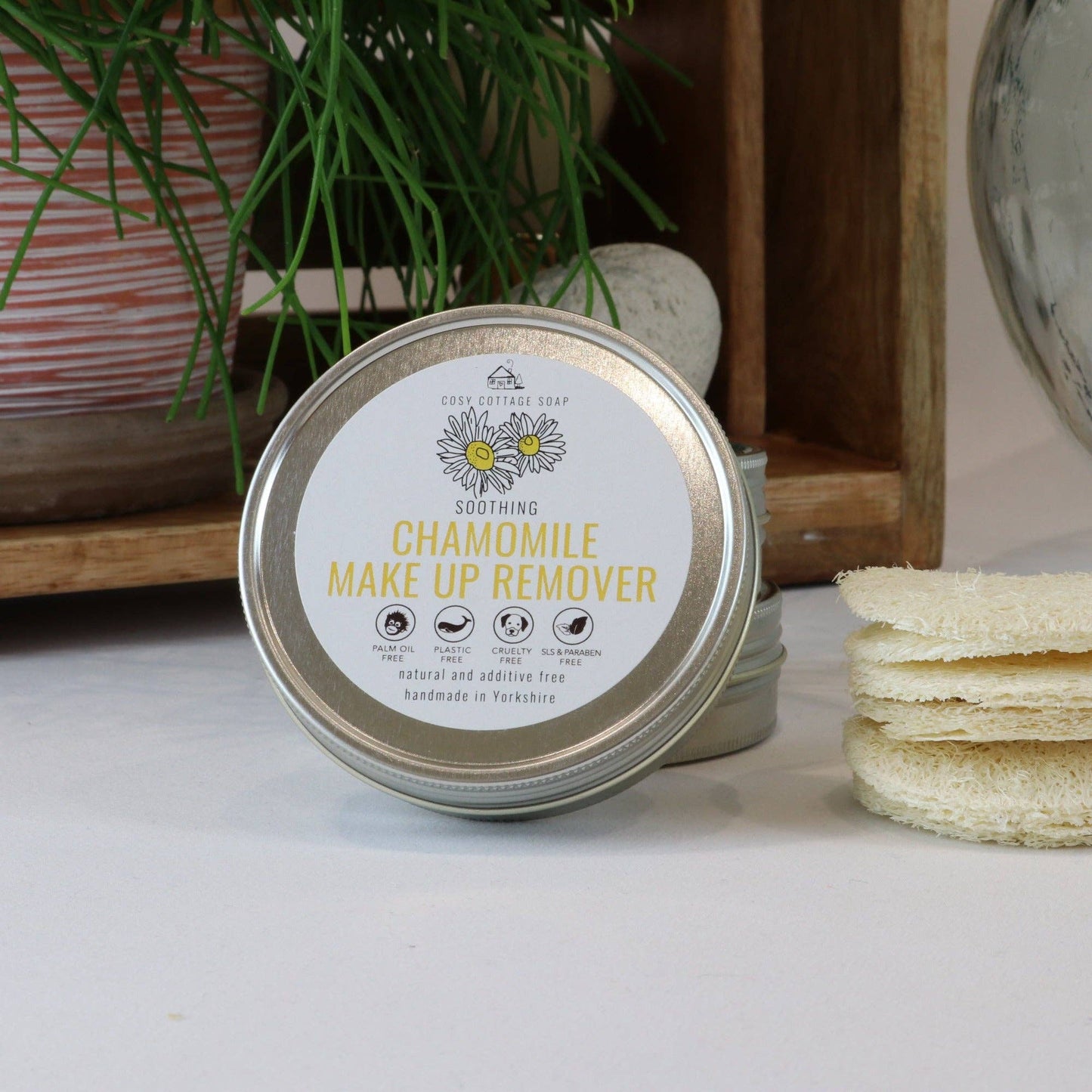 Natural Chamomile Make-Up Remover