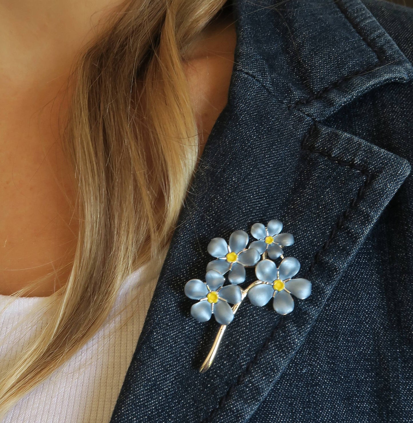Forget Me Not Blue Flower Brooch